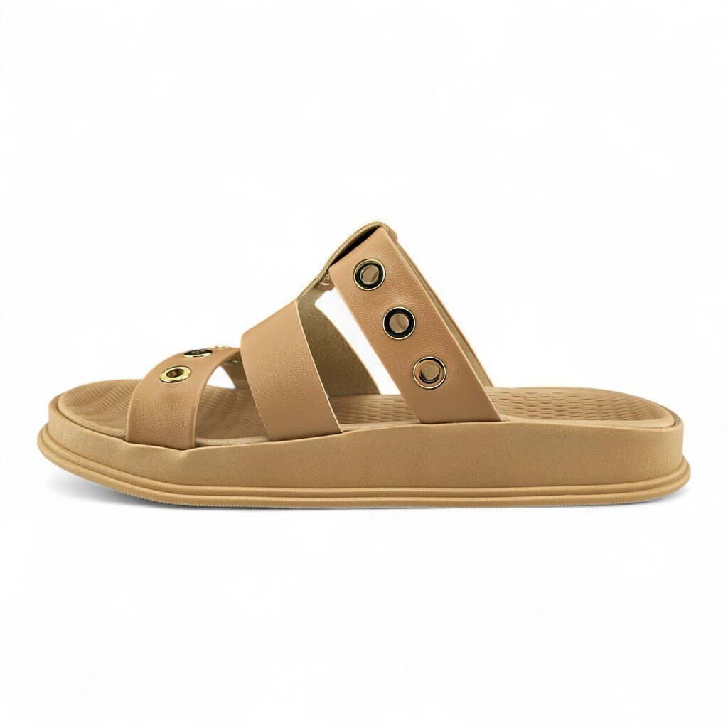 Tamanco Feminino Moleca Napa Sola PVC Três Tiras Largas com Ilhós - 5556103 Nude 2