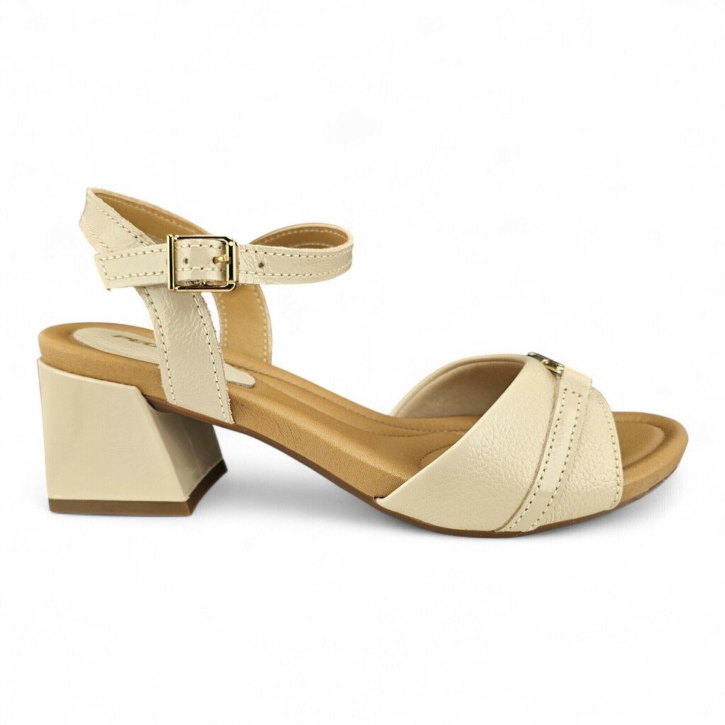 Sandália Feminina Pegada Salto Bloco Aberta Detalhe Pingente Metal Logo - 234302 Bege 3