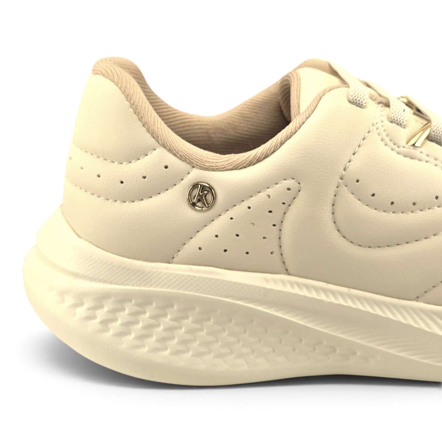 Tenis Feminino Kolosh  Solado EVAFit Cabedal Costuras Matelassê  Cadarço Elástico Calce Fácil - e0405 Bege 4