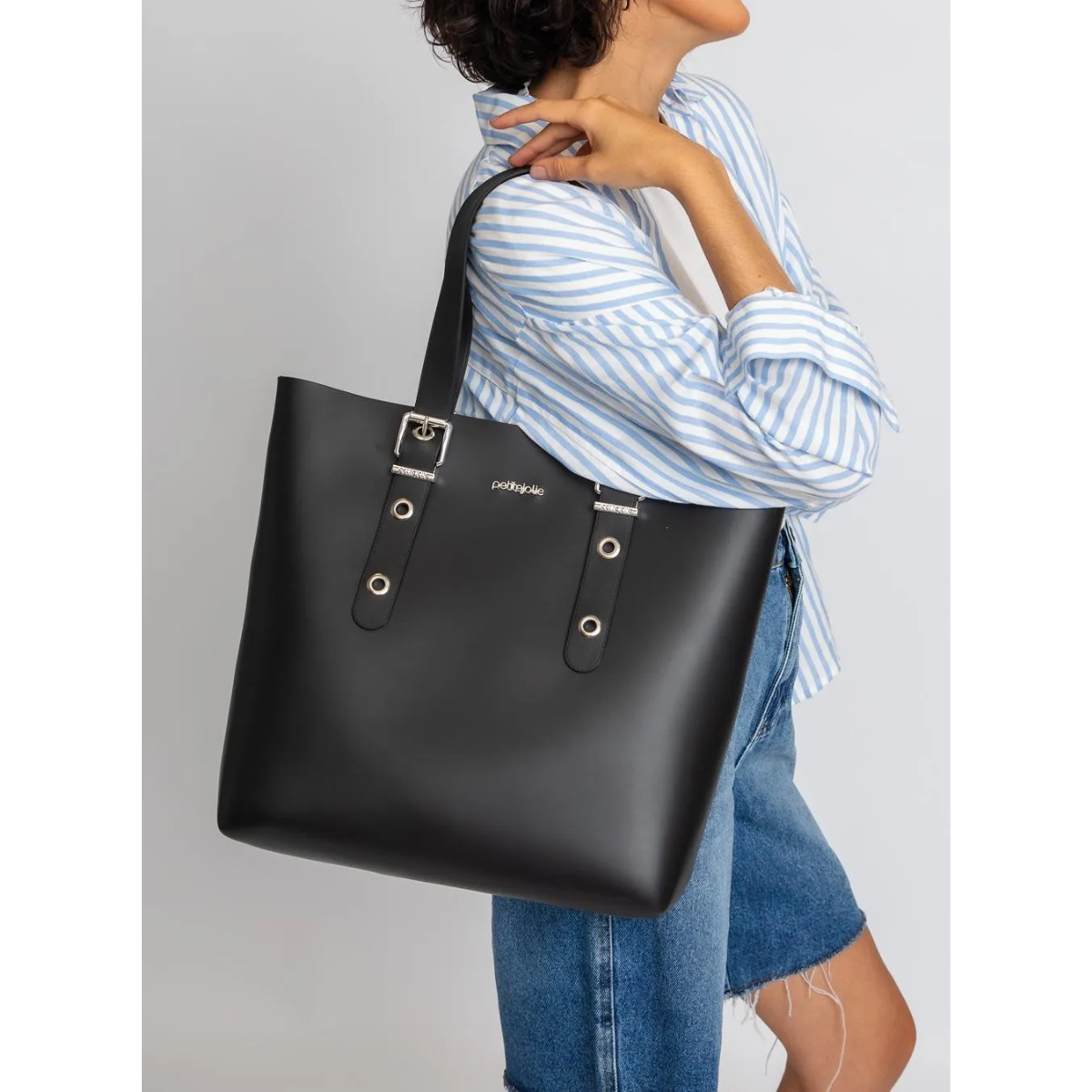 Bolsa Sacola Petite Jolie Amalfi PJ11392 Preto 2