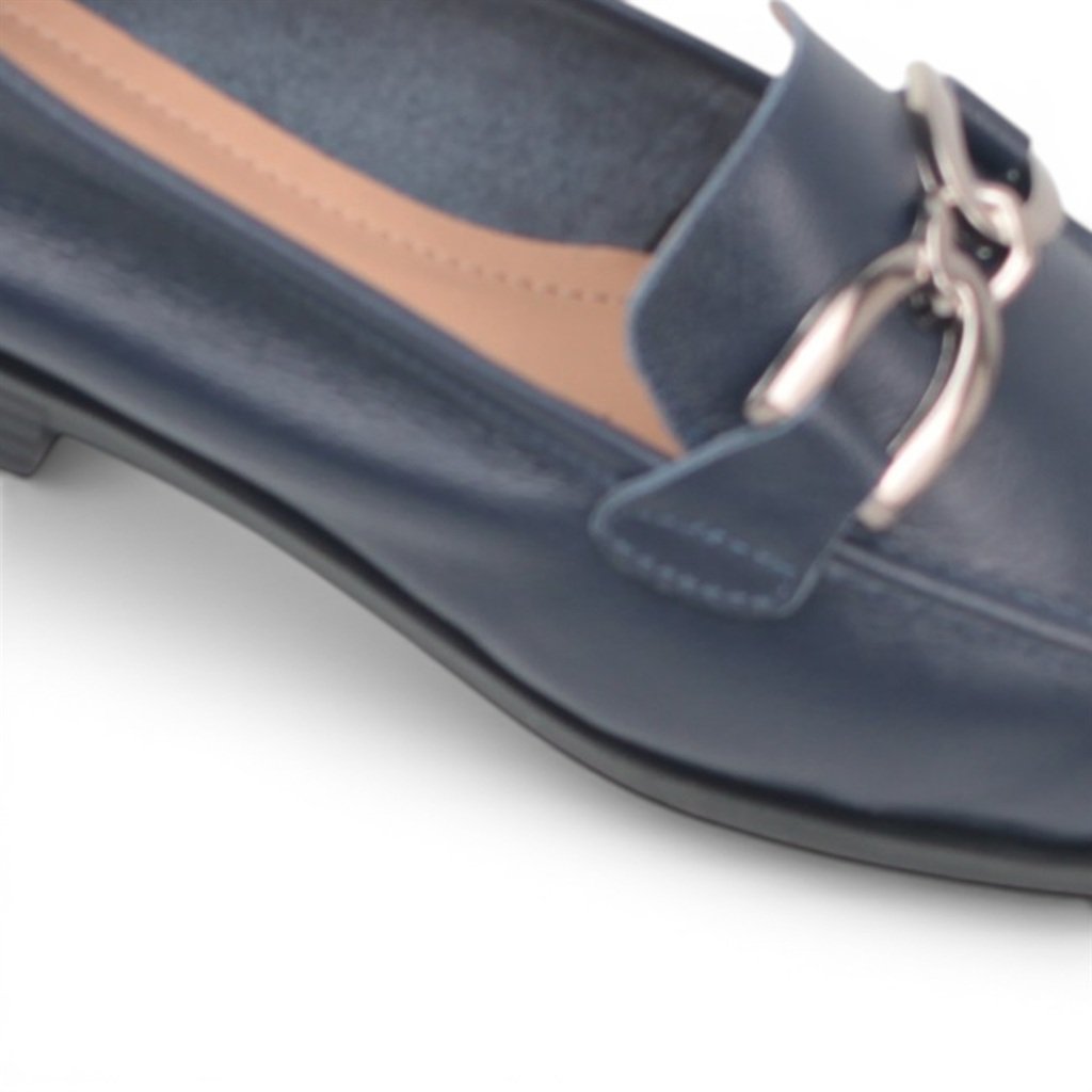 Mocassim Couro Enfeite Azul Marinho 3