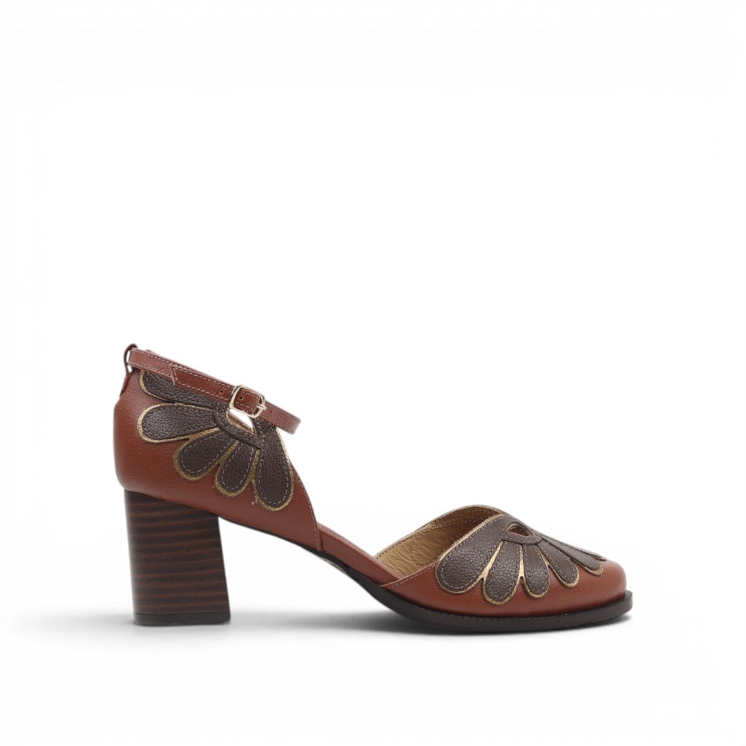 Scarpin Dorsay Salto Bloco em Couro