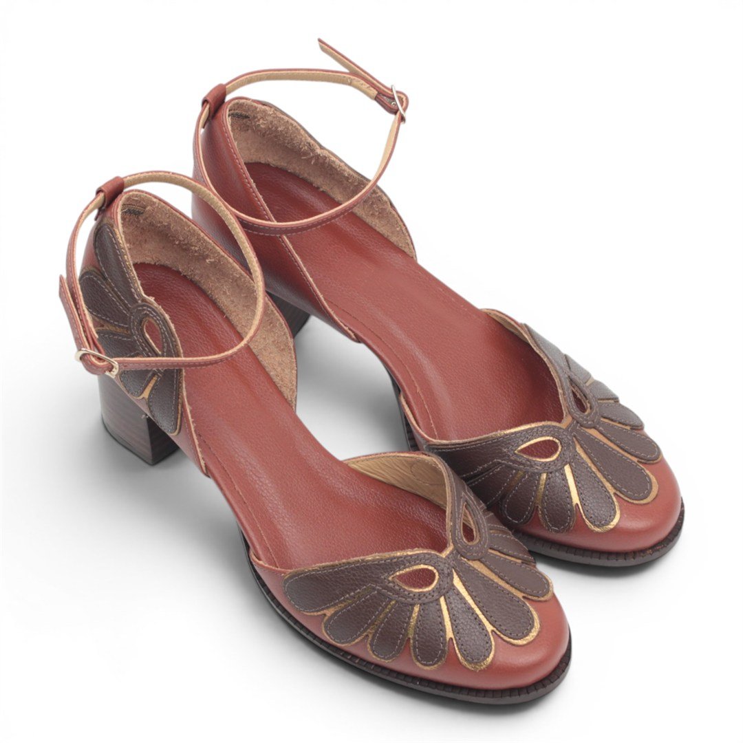 Scarpin Dorsay Salto Bloco em Couro Marrom 4
