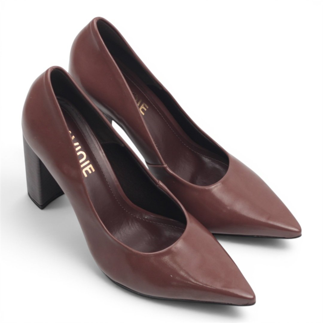 Scarpin Salto Bloco Classic Marrom 2