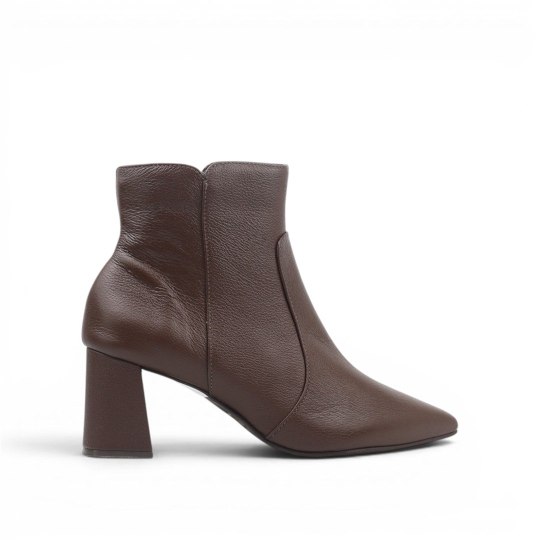 Bota Cano Baixo Salto Bloco
