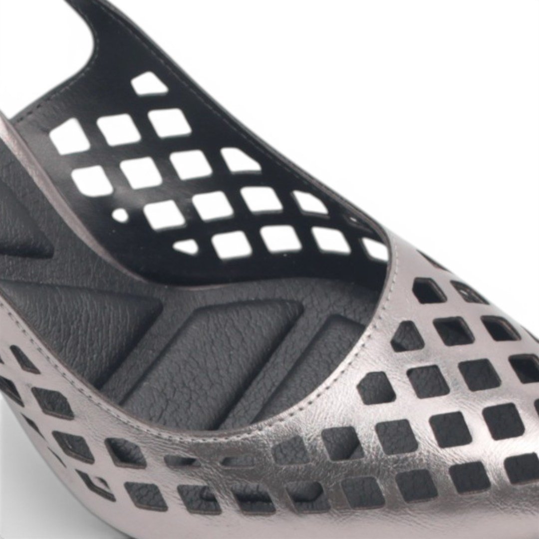 Scarpin Slingback Salto Fino Prata 4