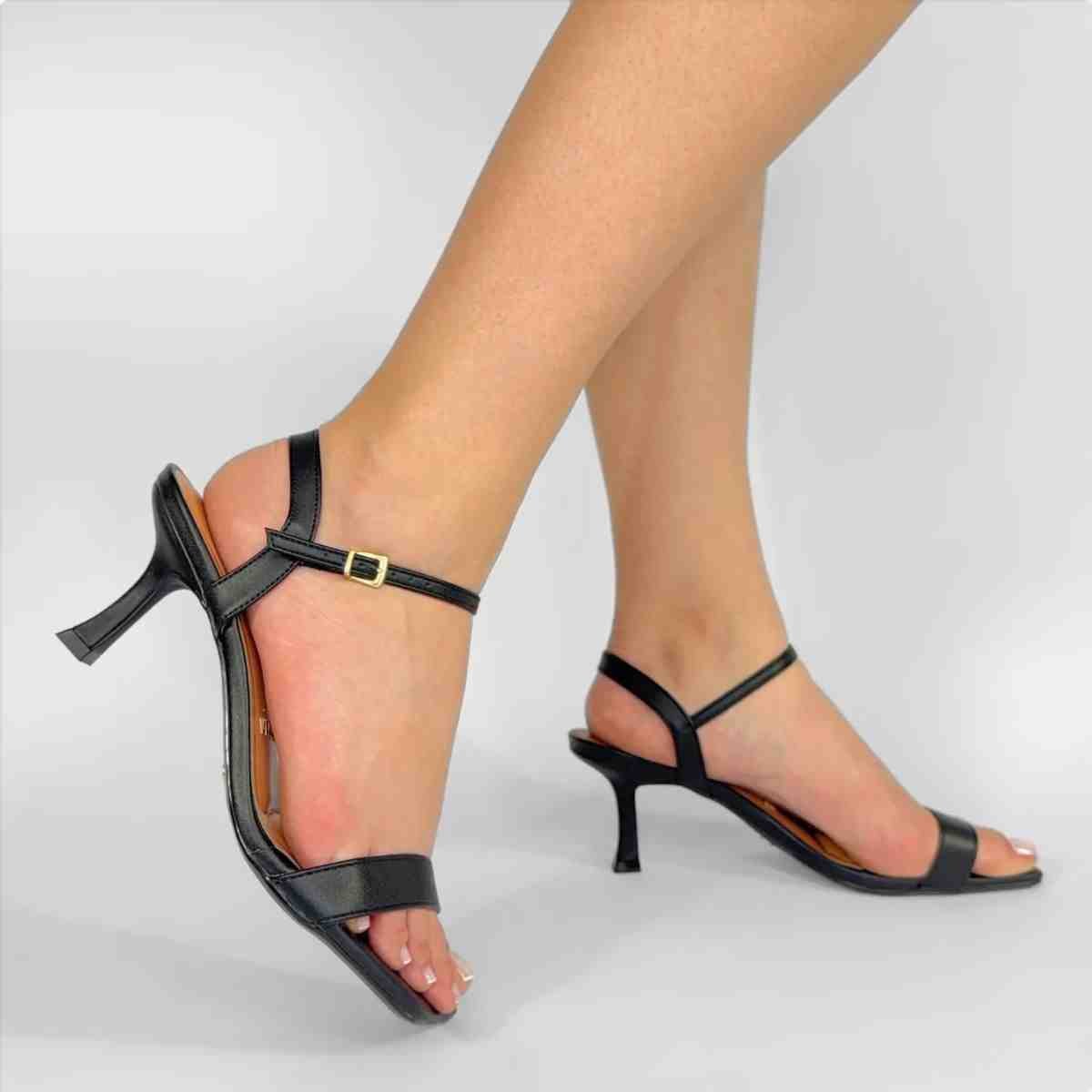 SANDALIA SALTO MEDIO FINO FEMININO VIZZANO PRETO Preto 7