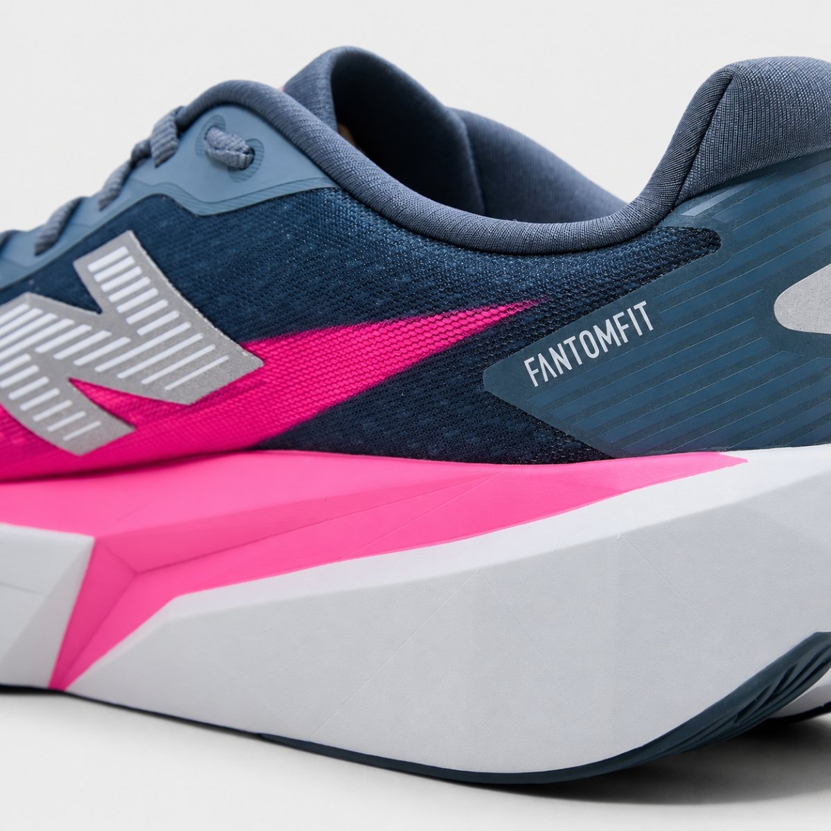 Tenis New Balance Fuelcell Rebel V5 Feminino Corrida Azul Azul Escuro 5