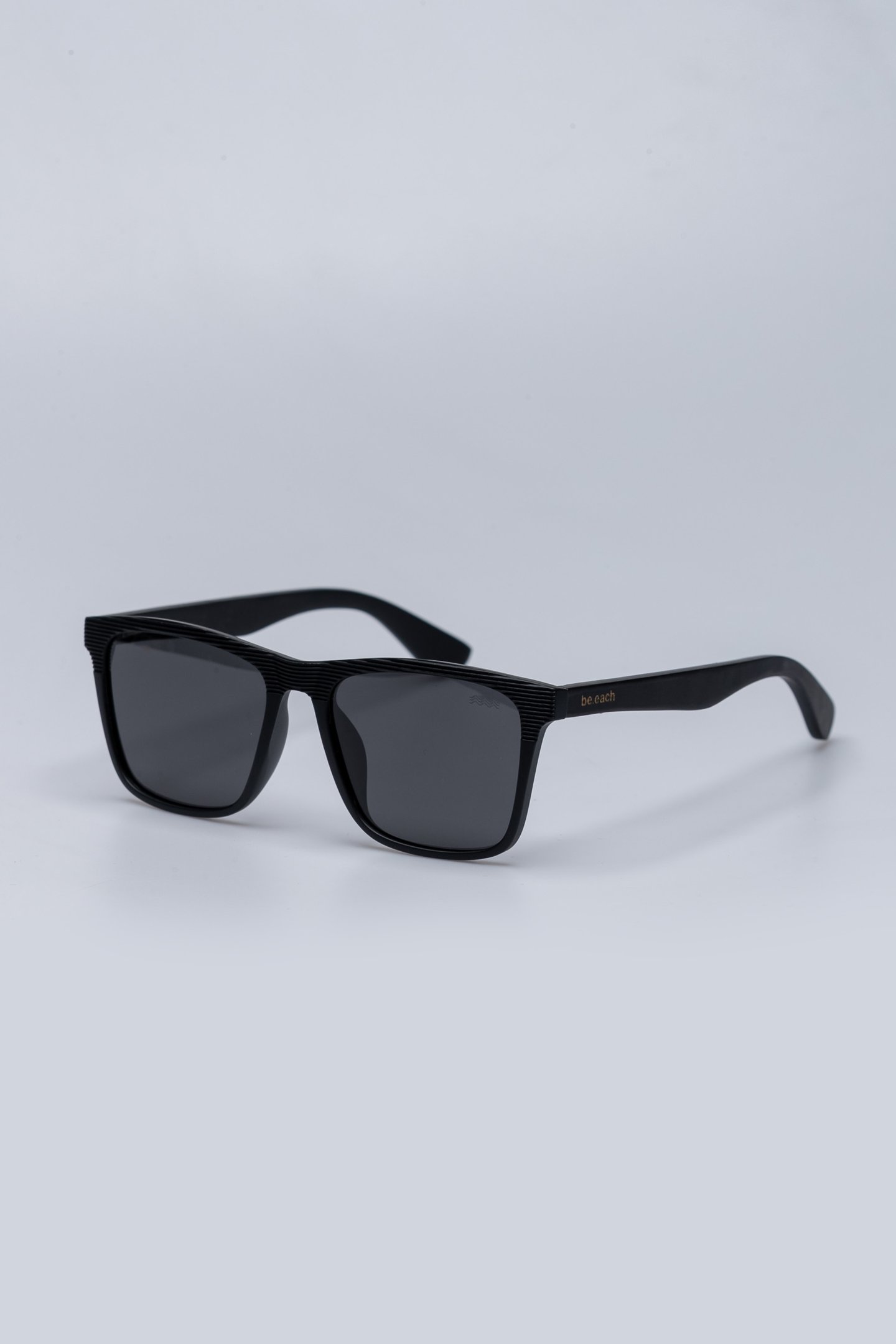 be.sunglass Wood Preto 2