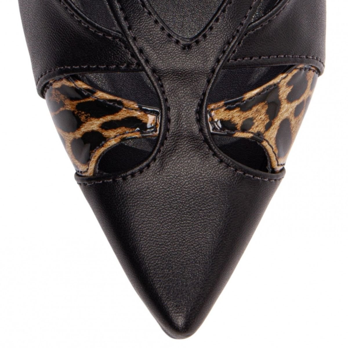 Scarpin Feminino Preto com Detalhe Animal Print e Salto Bloco Médio Torricella Preto 5