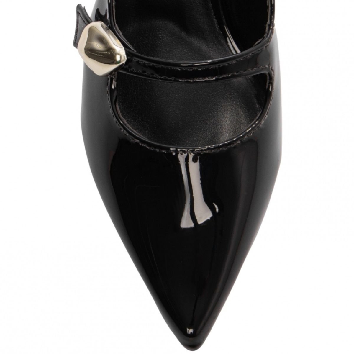 Scarpin Slingback Feminino Verniz com Salto Médio e Detalhe Metálico Torricella Preto 5